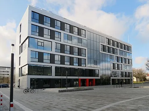 Hochschule Bochum (Bochum Yüksekokulu)